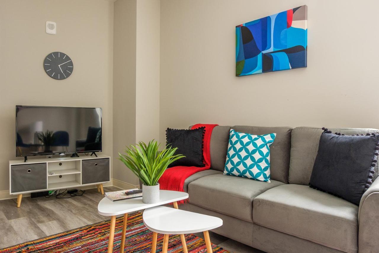Frontdesk Athlon Apts Downtown Cleveland Apartment Cameră foto