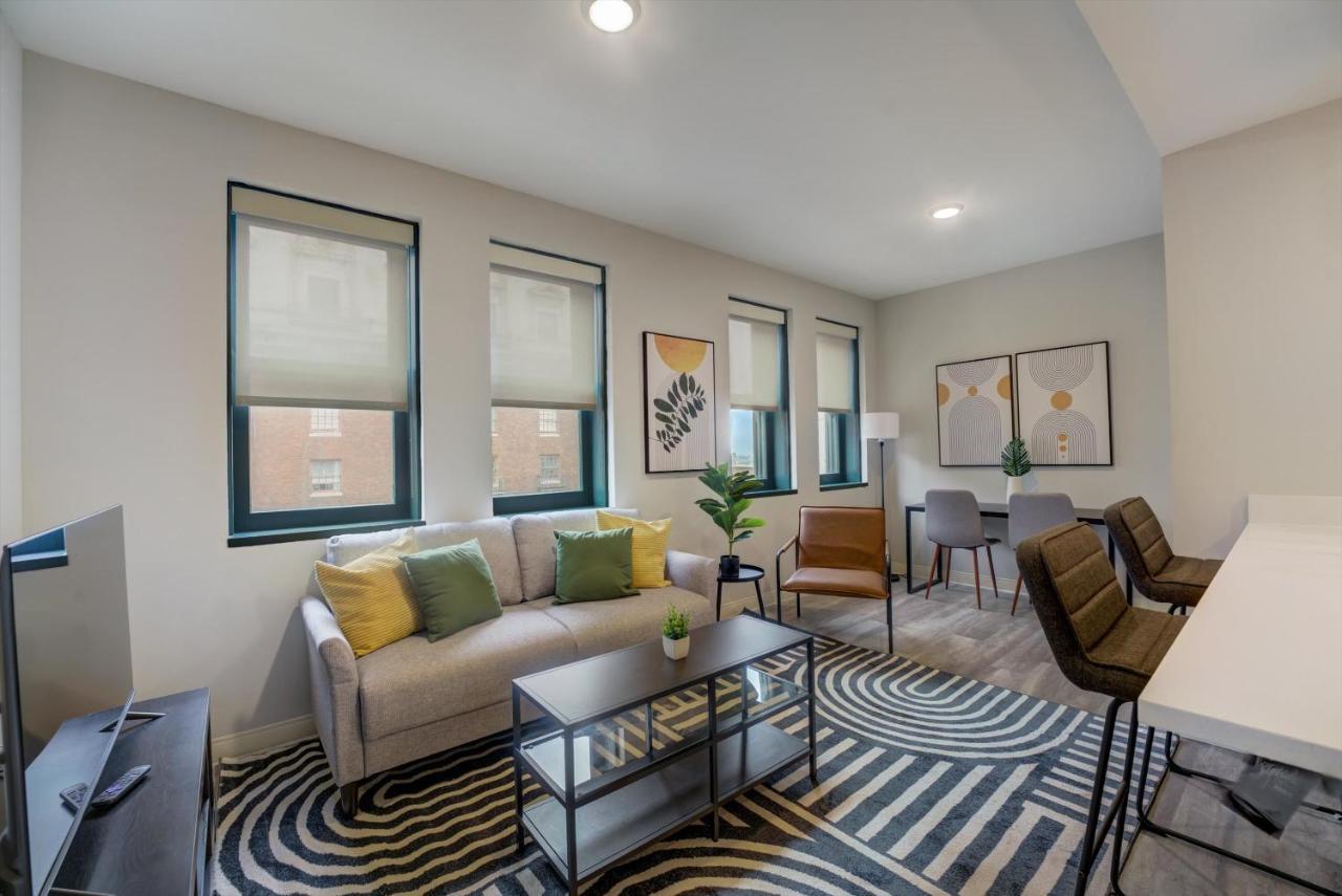 Frontdesk Athlon Apts Downtown Cleveland Apartment Cameră foto